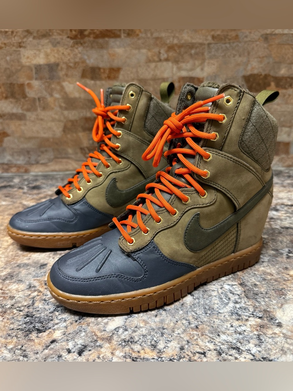 Nike Dunk Sky Hi Dark Loden Wedge Size 6.5 Shoe Sneaker Boot Green Orange